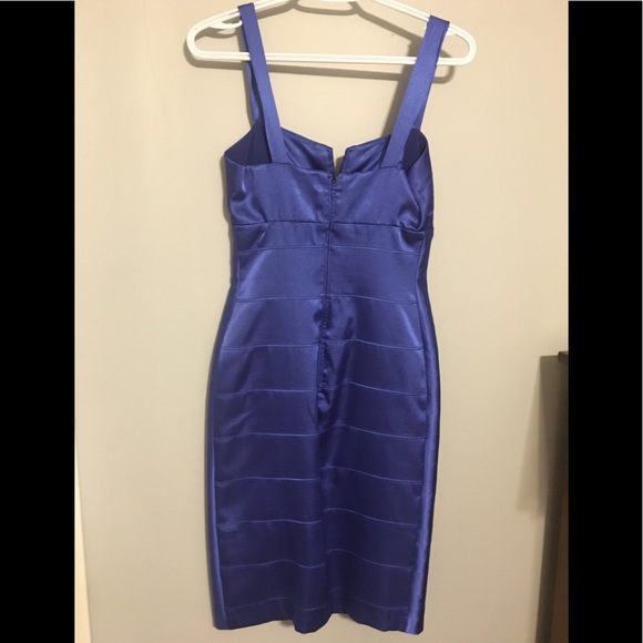 Blue dress - Picture 2 of 3